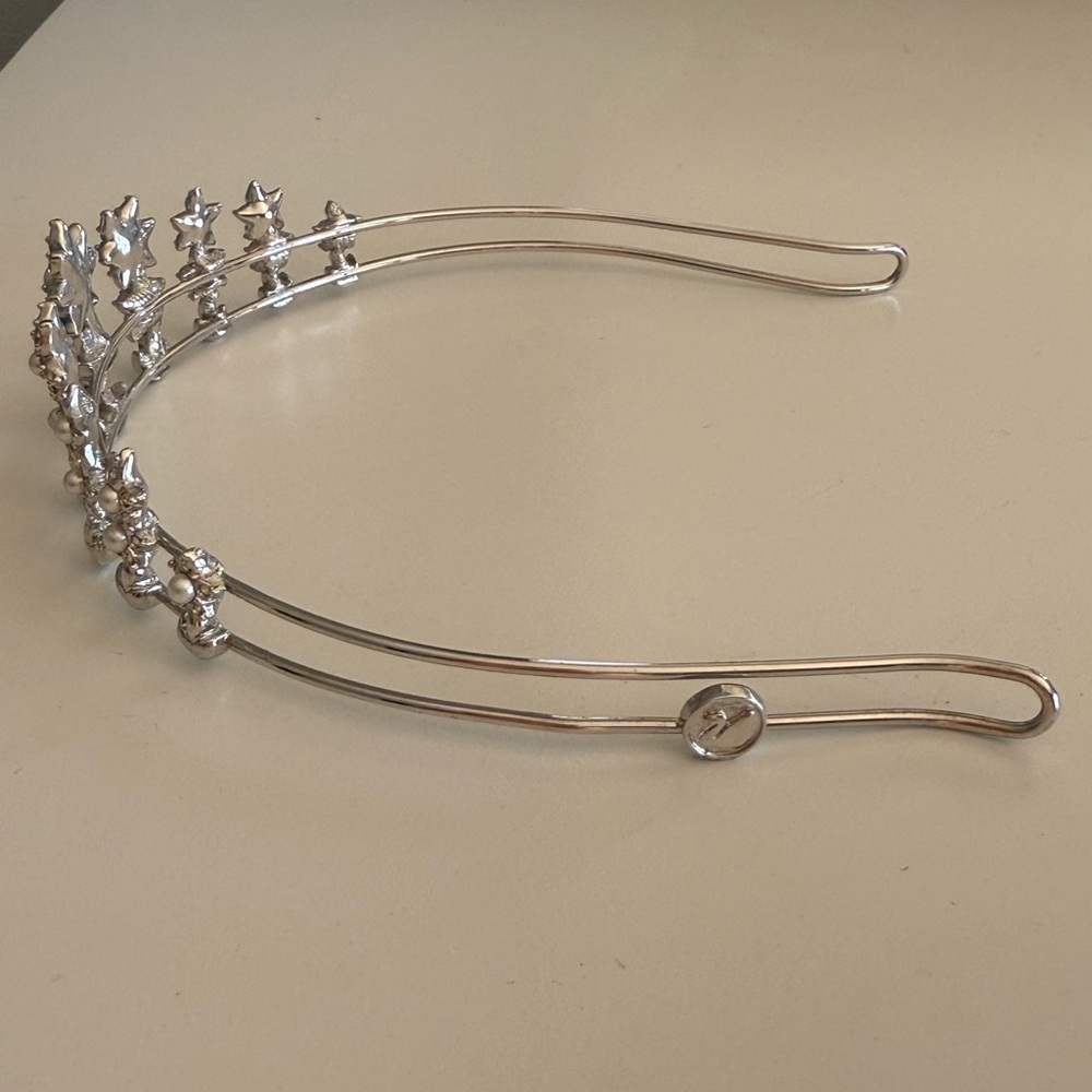 Swarovski Tiara - Picture 3 of 4